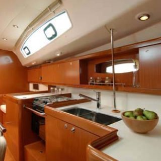 OCEANIS 43 BAT.pdf