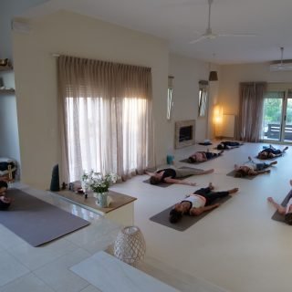 breath-of-life-yoga-meditation-retreat-group-meditation-circle