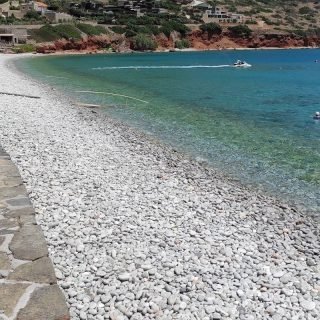 plaka-beach5